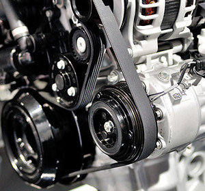 Car air conditioning compressor with dri