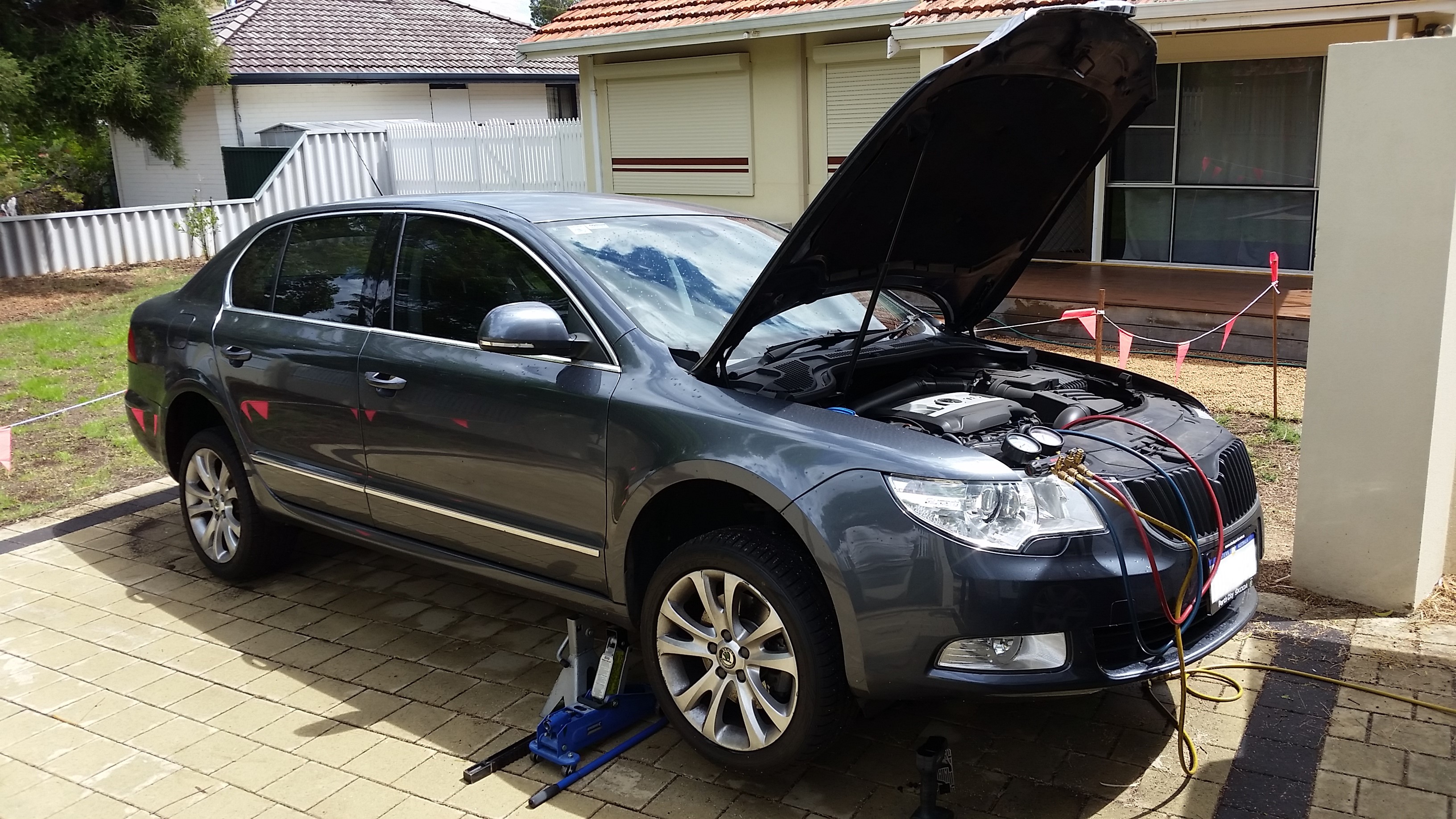 Skoda Superb A/C Compressor Control Valve Repair