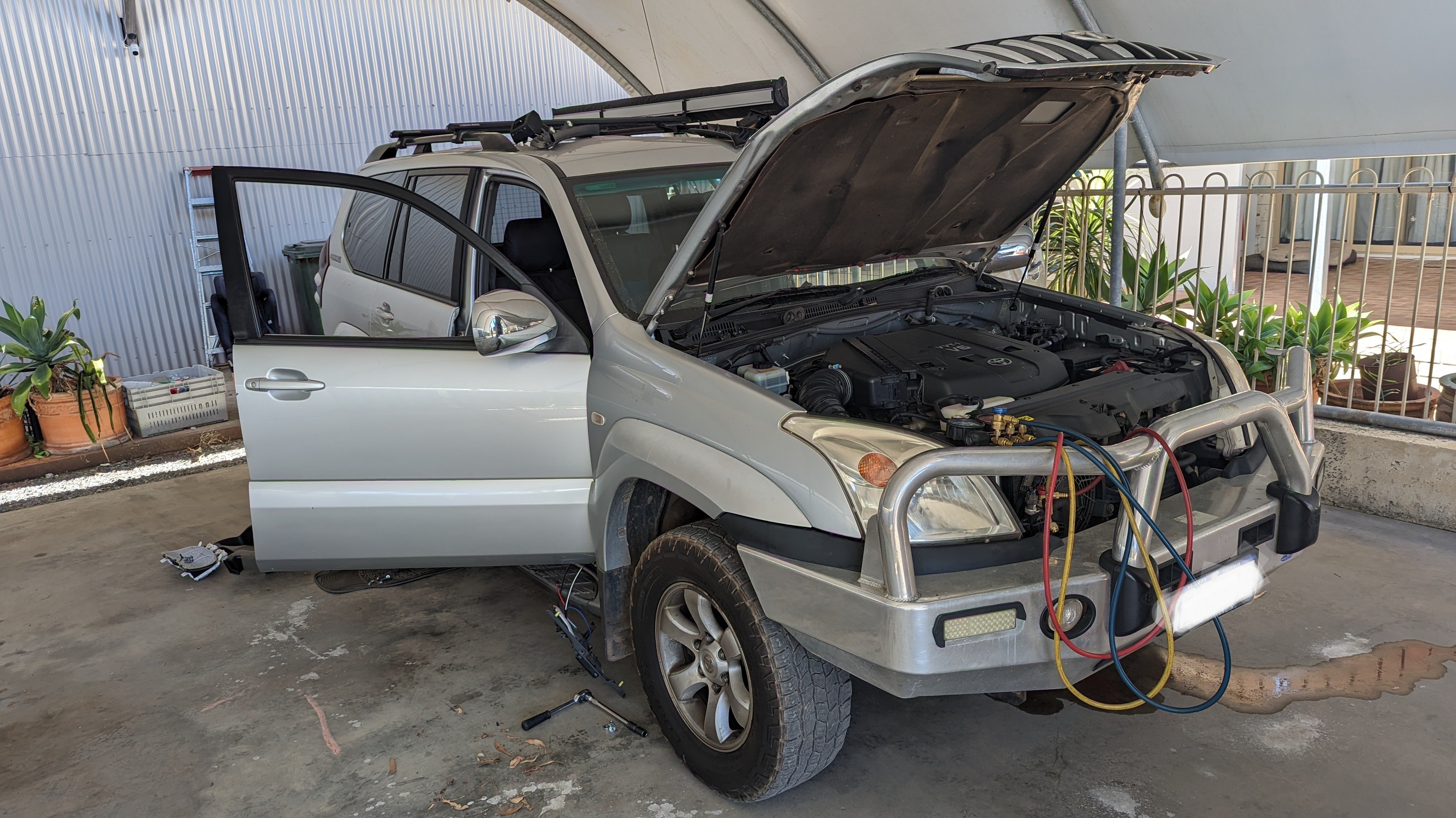 Toyota Prado 120 A/C Leak and Evaporator Replacement explained